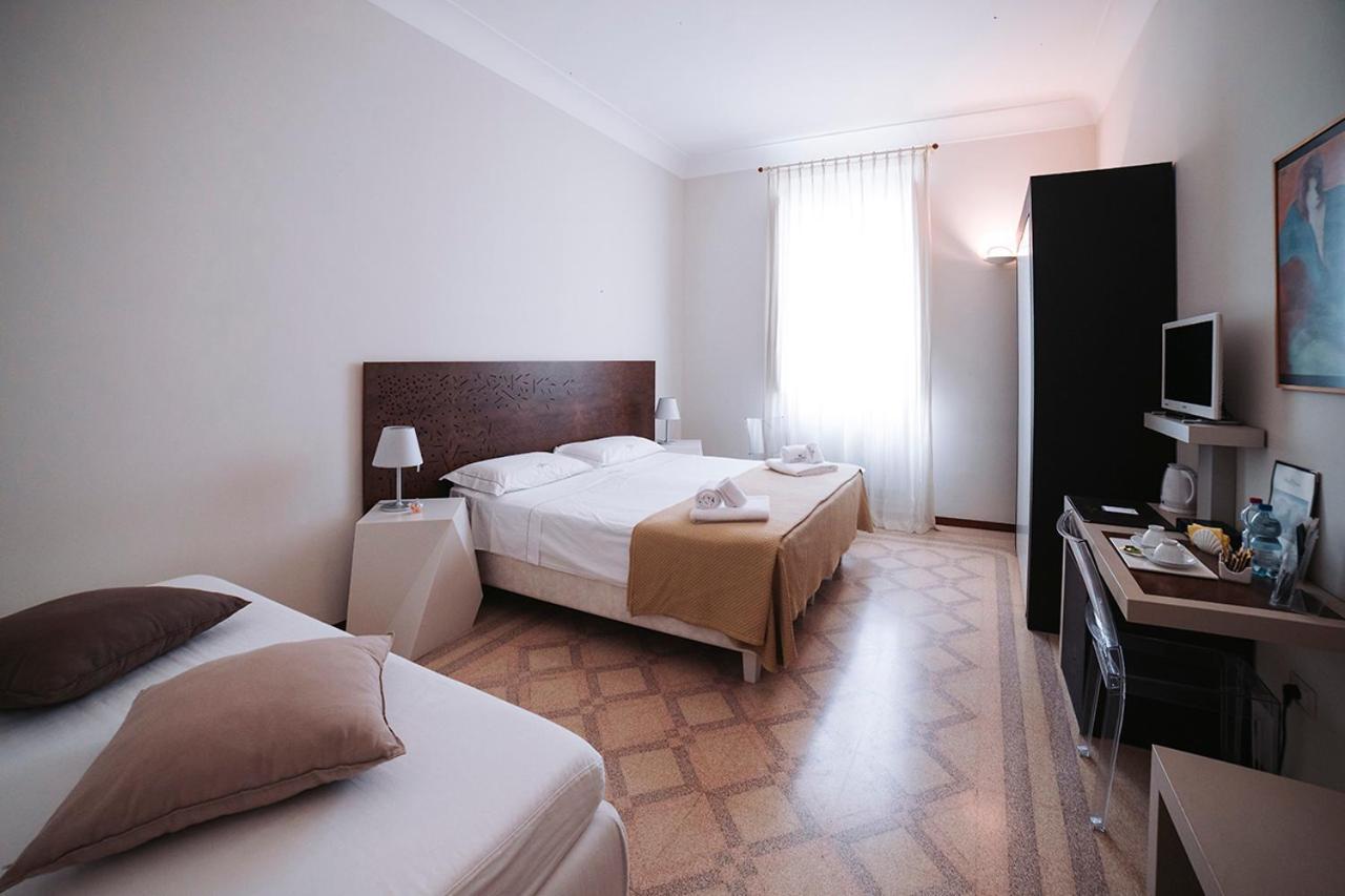 גאליפולי Barone Liberty & Luxury Spa-Boutique Hotel מראה חיצוני תמונה