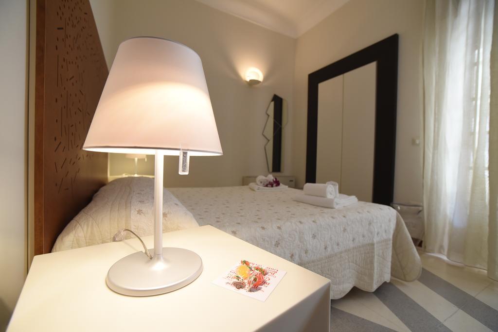 גאליפולי Barone Liberty & Luxury Spa-Boutique Hotel מראה חיצוני תמונה